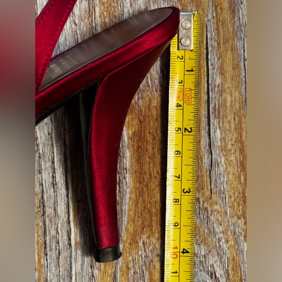 Stuart Weitzman (sling-backs) - Picture 9 of 12